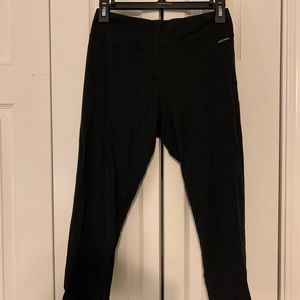 Black Jockey Capri leggings